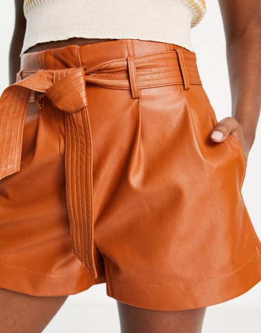 Pimkie - Short van imitatieleer met aangerimpelde taille met riem in camel