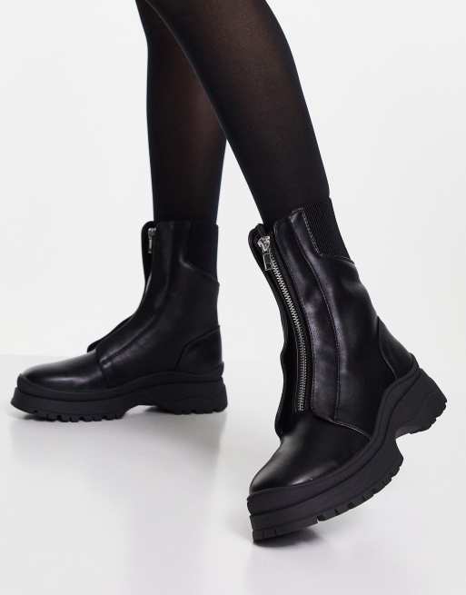 Pimkie smooth zip front platform boots in black