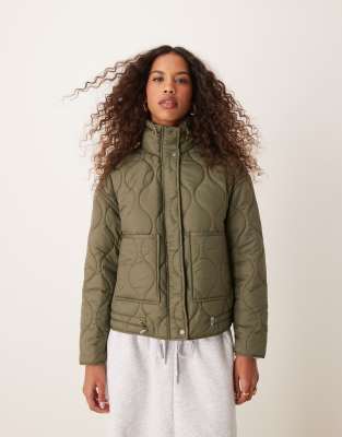 Pimkie - Steppjacke in Khaki mit hohem Kragen und Kordelzug-Grün