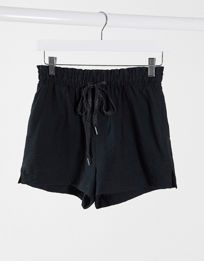 Pimkie – Svarta shorts