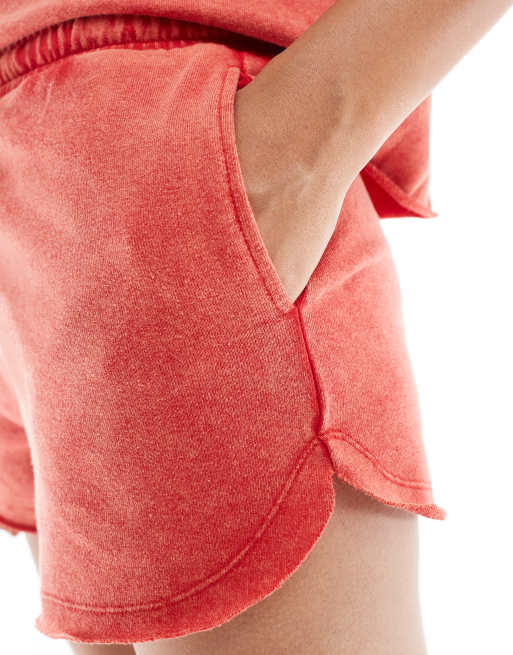 Pimkie sweat drawstring shorts in red wash (part of a set), 3 of 5