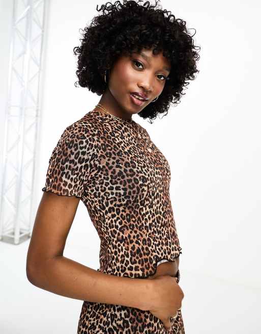 T store shirt leopardata