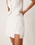 [Pimkie] Pimkie tailored mini side split skort in white 40 WHITE