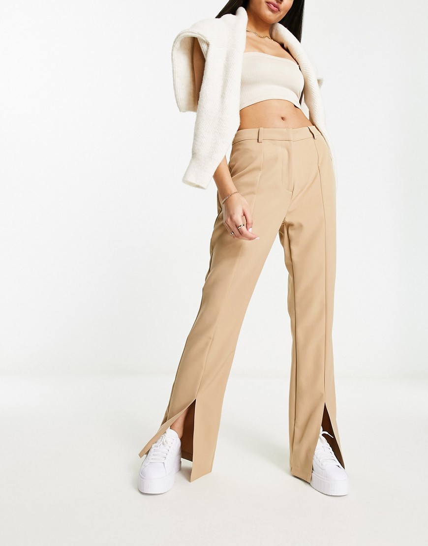 Pimkie tailored split flared trousers in camel-Brown