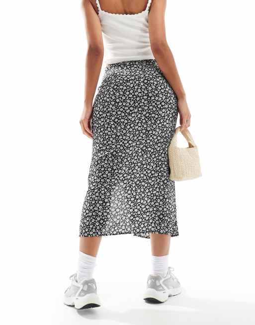 Pimkie thigh split midi skirt in black floral print, 2 of 5