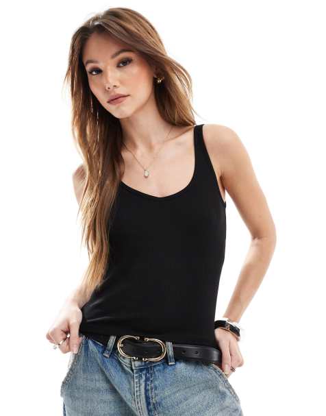Pimkie v neck ribbed tank top in black  - view 1