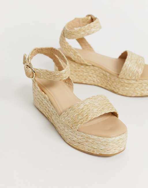 Straw flatforms store