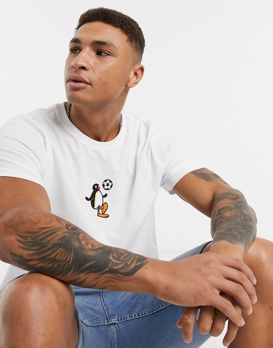 Pingu – T-shirt med broderad fotboll-Vit