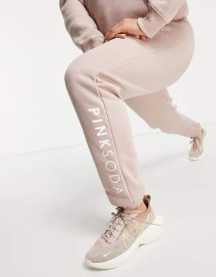 Pink Soda - Sport - Lyon - Joggingbroek in beige | ASOS