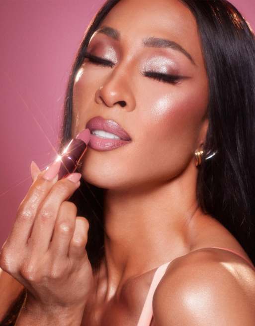 Pintalabios K.I.S.S.I.N.G de Charlotte Tilbury: Tono Candy Chic, 3 de 4