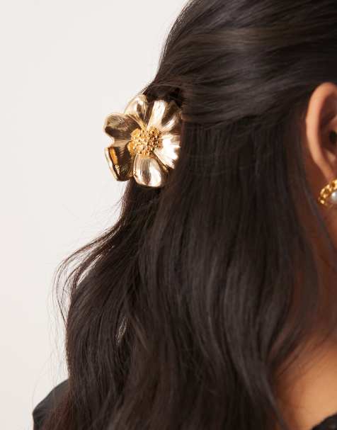 Pinza para el cabello dorada en forma de flor de metal de DesignB London - view 1