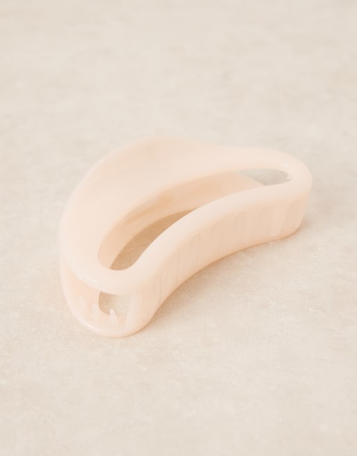 Pinza para el cabello grande color crema curvada Giga de Sui Ava, 2 de 3