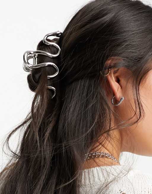 Pinza para el cabello plateada con diseño de serpiente de ASOS DESIGN