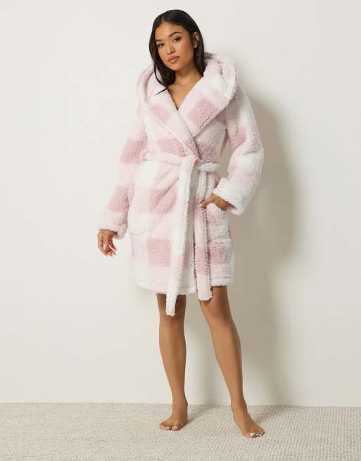 PixieGirl Petite check print hooded dressing gown in pink, 3 of 4