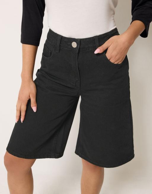 PixieGirl Petite denim jorts in black, 4 of 4