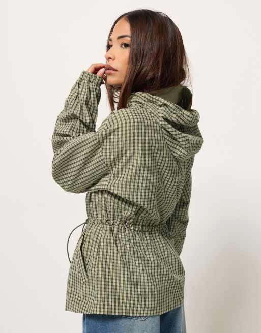 PixieGirl Petite gingham cinched hooded jacket in green, 3 of 4