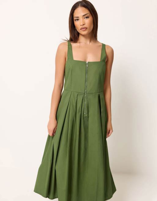 PixieGirl Petite pleated midi dress in green, 2 of 4