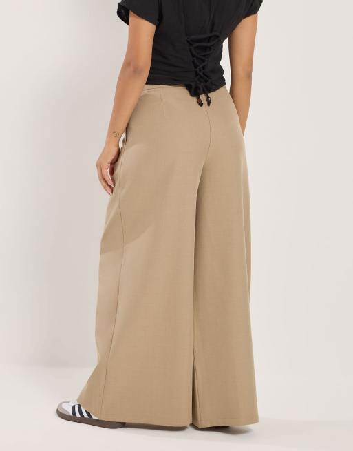 PixieGirl Petite pleated palazzo trousers in natural, 2 of 4