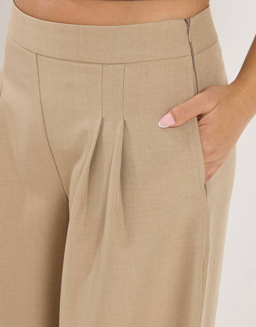 PixieGirl Petite pleated palazzo trousers in natural, 3 of 4