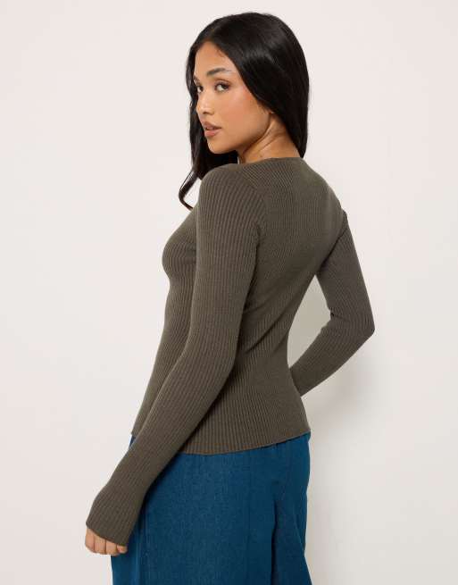 PixieGirl Petite ribbed button scoop neck jumper in brown, 3 of 4
