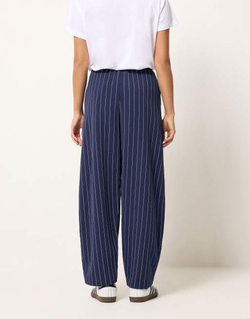 PixieGirl Petite stripe barrel leg trousers in blue, 3 of 4
