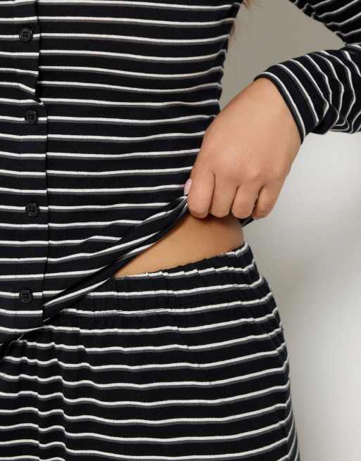PixieGirl Petite stripe cotton button top & wide leg trousers in black, 4 of 4