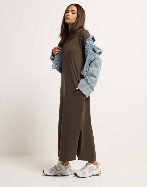 PixieGirl Petite t-shirt maxi dress in brown - view 1