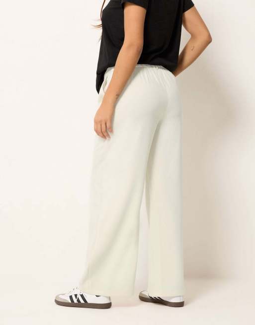 PixieGirl Petite wide leg trousers in ivory, 3 of 4