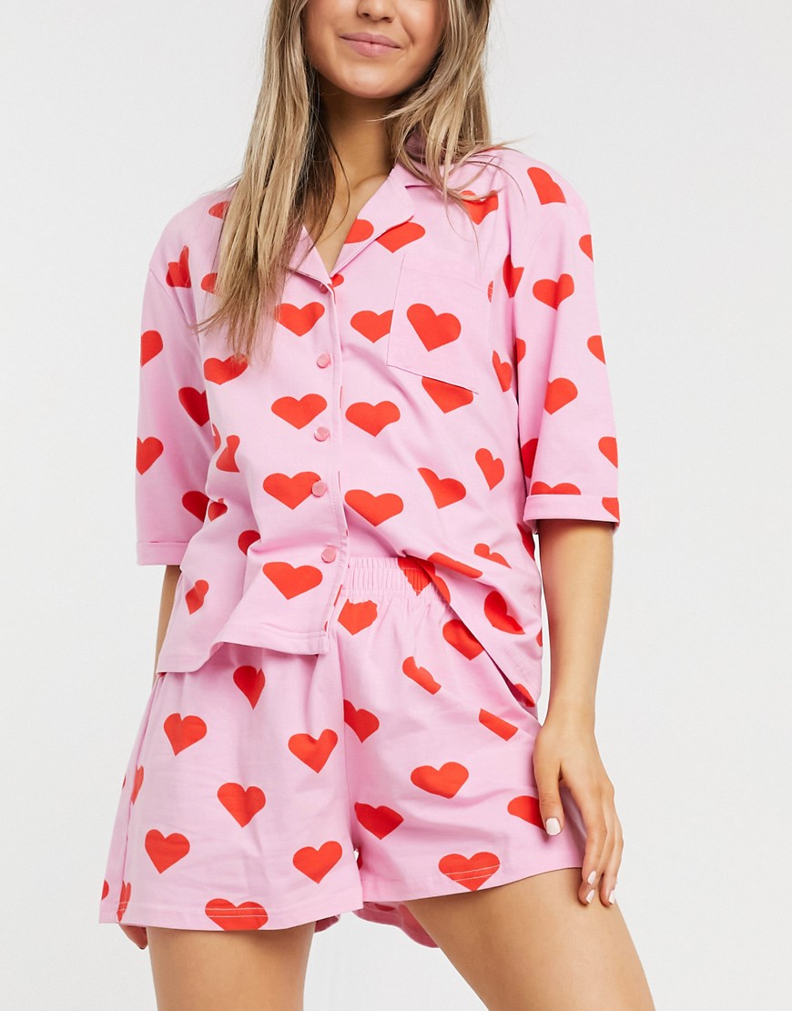фото Пижама из рубашки и шортов с принтом сердечек skinnydip-розовый цвет