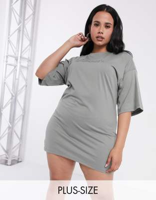 фото Платье-футболка в стиле oversized от public desire curve-зеленый