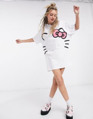 фото Платье-футболка в стиле oversized от new girl order x hello kitty-белый