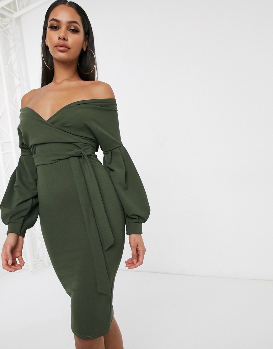 Платье-футляр цвета хаки с открытыми плечами Femme Luxe-Зеленый