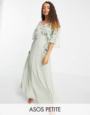 Платья макси Платье-кейп макси с вышивкой и пышными рукавами ASOS DESIGN Petite-Зеленый цвет