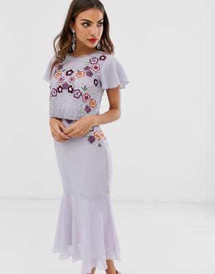 фото Платье миди с короткими рукавами и контрастными бусинами frock & frill-черный frock and frill