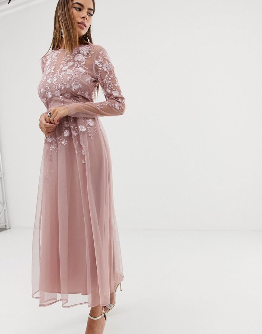фото Платье миди с вышивкой и длинными рукавами asos design-розовый