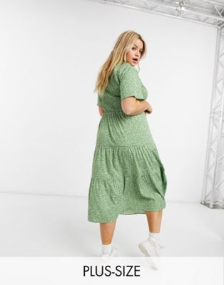 фото Платье миди со сборками на лифе и ярусной юбкой wednesday's girl curve-зеленый
