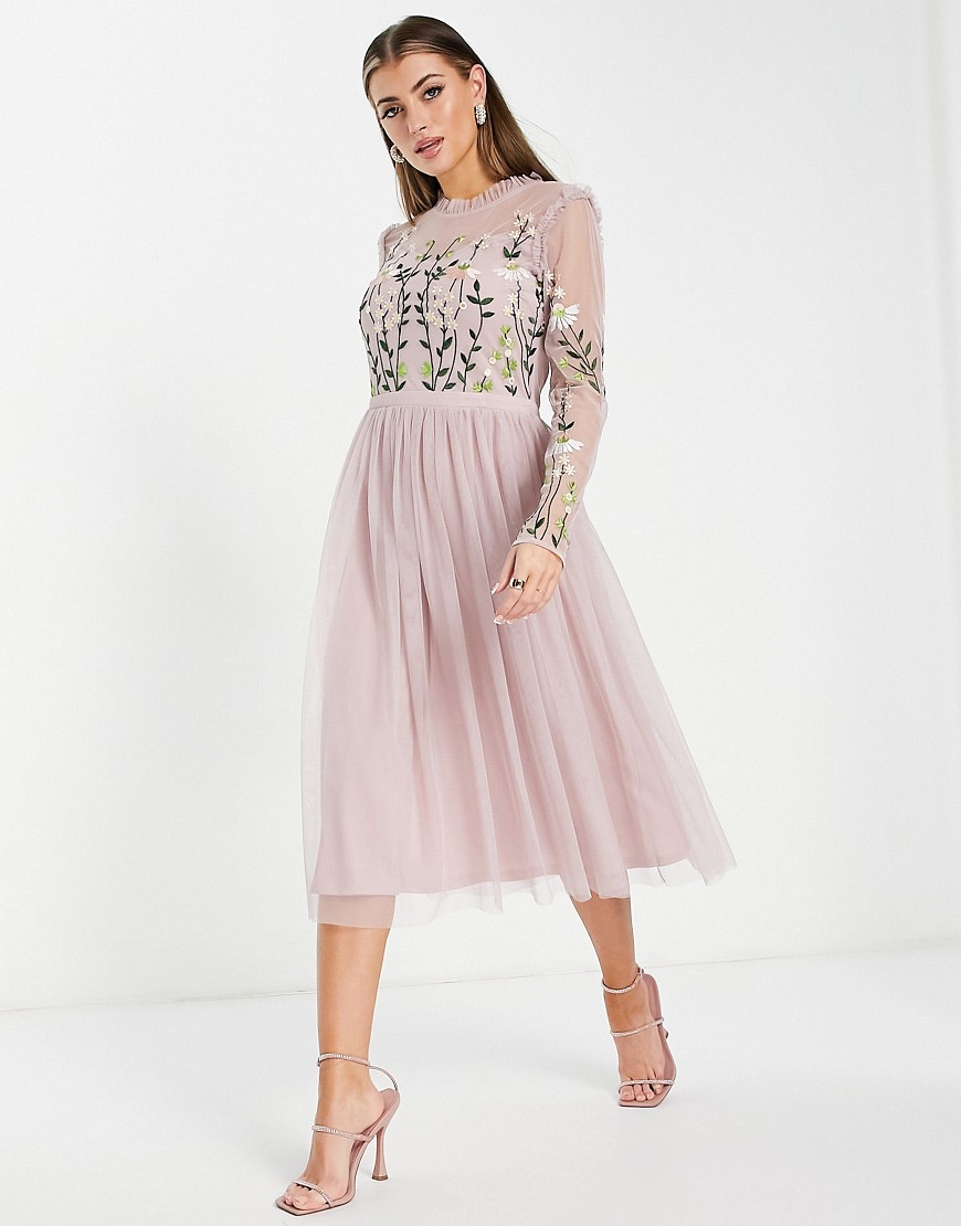 фото Платье миди светло-лилового цвета с декоративной отделкой на лифе и юбкой в складку frock and frill bridesmaid-фиолетовый цвет