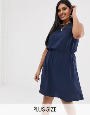 Платье мини с кружевной вставкой Vero Moda Curve-Темно-синий