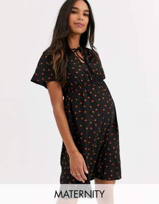 фото Платье с узором черного цвета и завязкой на вороте new look maternity-черный