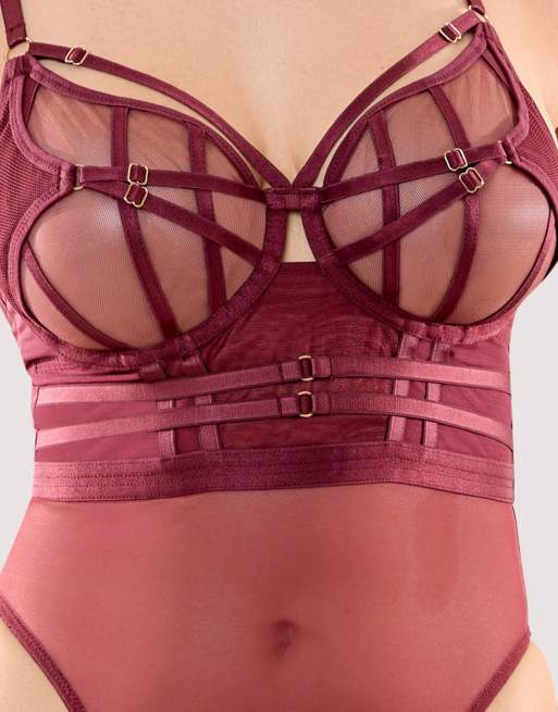 Playful Promises Eddie wine body in wine, 3 of 5