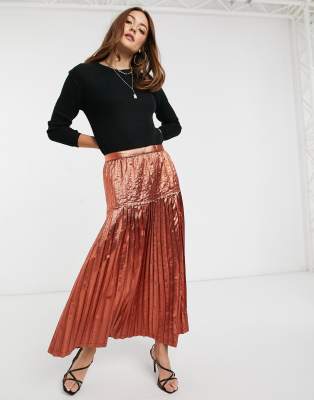 Юбки макси Плиссированная юбка макси с эффектом металлик ASOS DESIGN-Розовый цвет