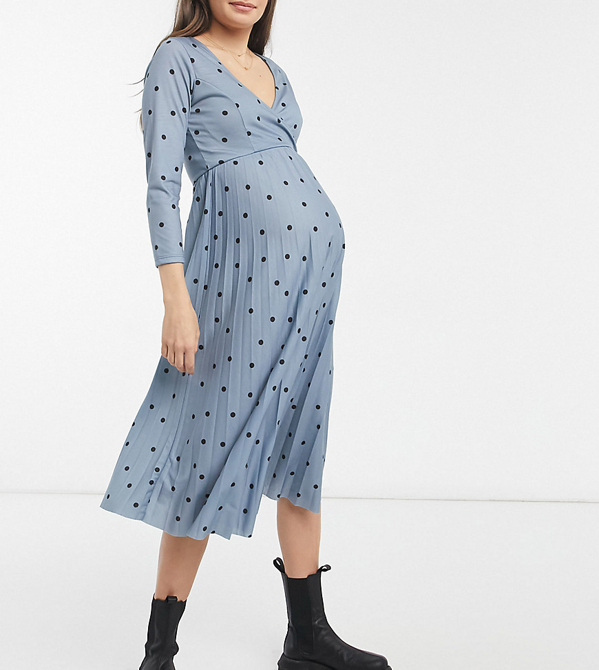 фото Плиссированное платье миди с длинными рукавами и запахом пыльно-синего цвета в горошек asos design maternity-голубой asos maternity