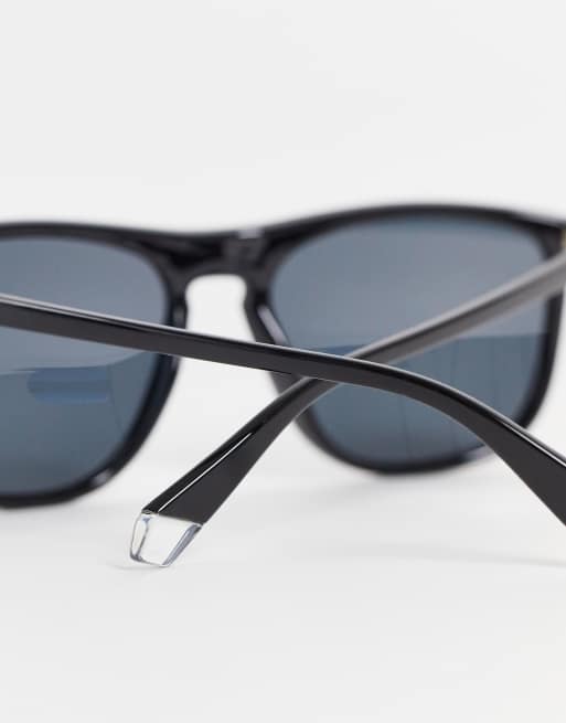 Polaroid classic retro sunglasses in black and ombre lens, 3 of 4