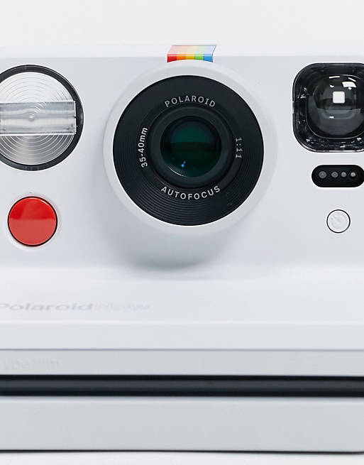 Gifts Polaroid Now Instant Camera in White 