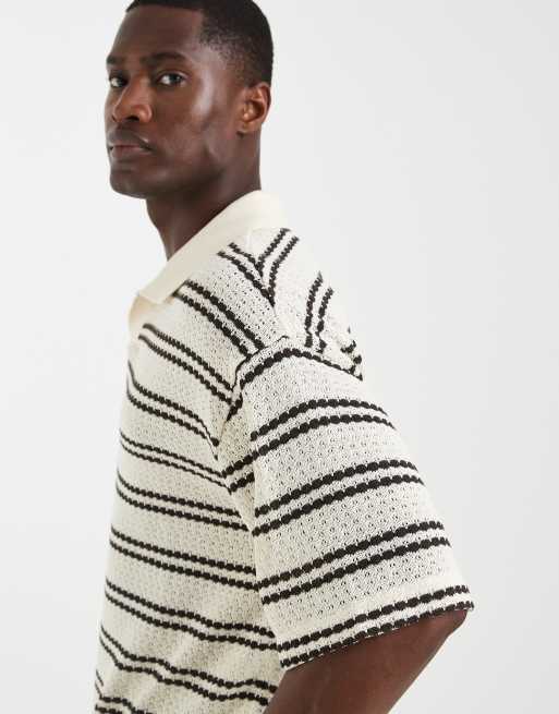Polo a rayas marrones de corte cuadrado extragrande de tejido texturizado de ASOS DESIGN, 4 de 5