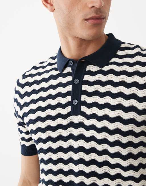 Polo azul marino y color crudo de manga corta con estampado en zigzag de punto de Threadbare, 4 de 5