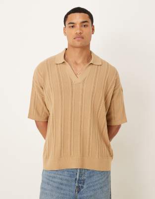Polo beis extragrande con muesca en el cuello de punto de canalé de ASOS DESIGN - view 1