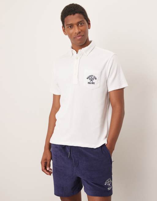 Polo blanco con bolsillo y logo de tejido de rizo de algodón Race de Polo Ralph Lauren (parte de un conjunto)