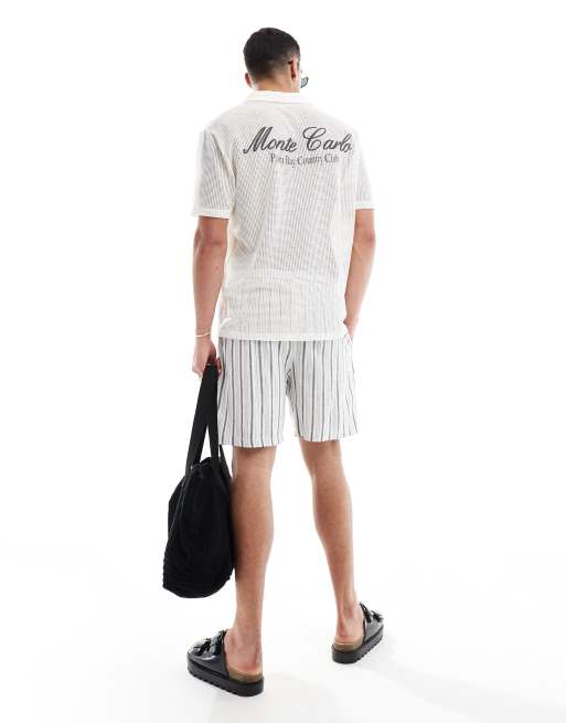Polo blanco hueso holgado con estampado en la espalda de ASOS DESIGN, 4 de 4