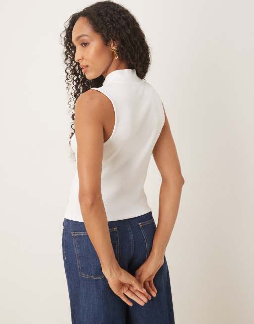 Polo blanco sin mangas con cremallera corta y logo de Calvin Klein Jeans, 4 de 4